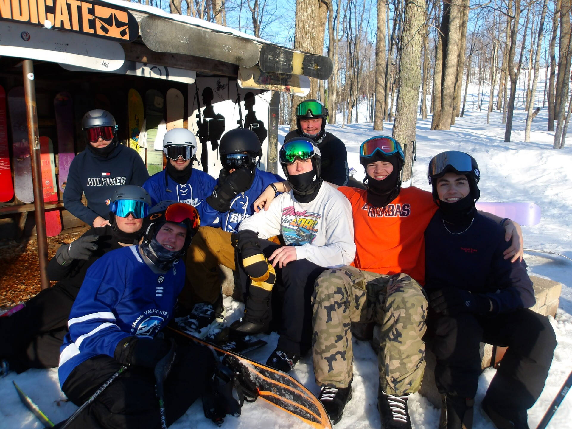 Members of the 2025-2026 team take a picture after racing.